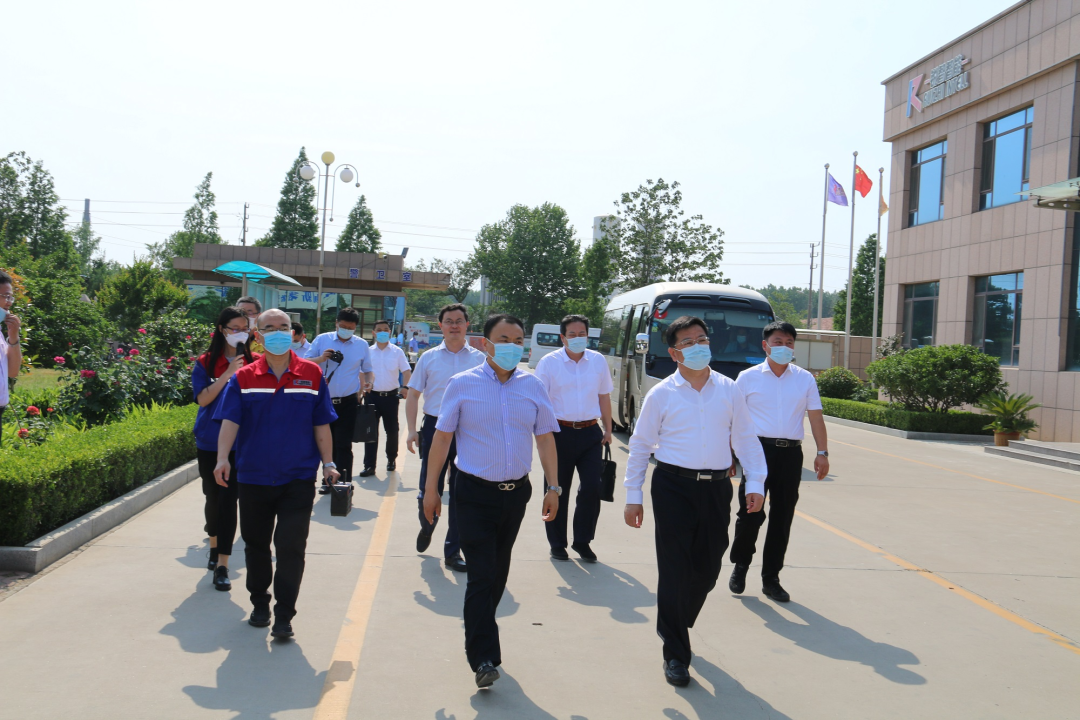 青島市市委常委、政法委書記程德智一行到定點(diǎn)包聯(lián)企業(yè)銳智智能，實(shí)地調(diào)研、紓困解難！