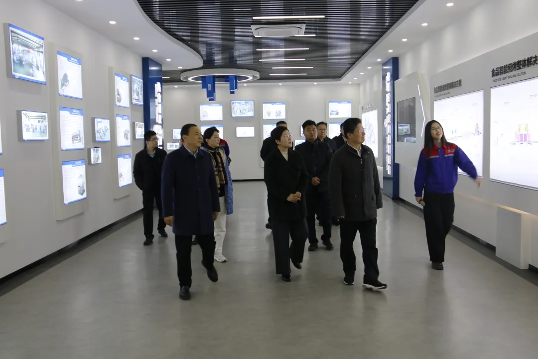 市政協(xié)黨組書記、主席孟慶斌一行赴銳智智能開展調(diào)研指導(dǎo)工作